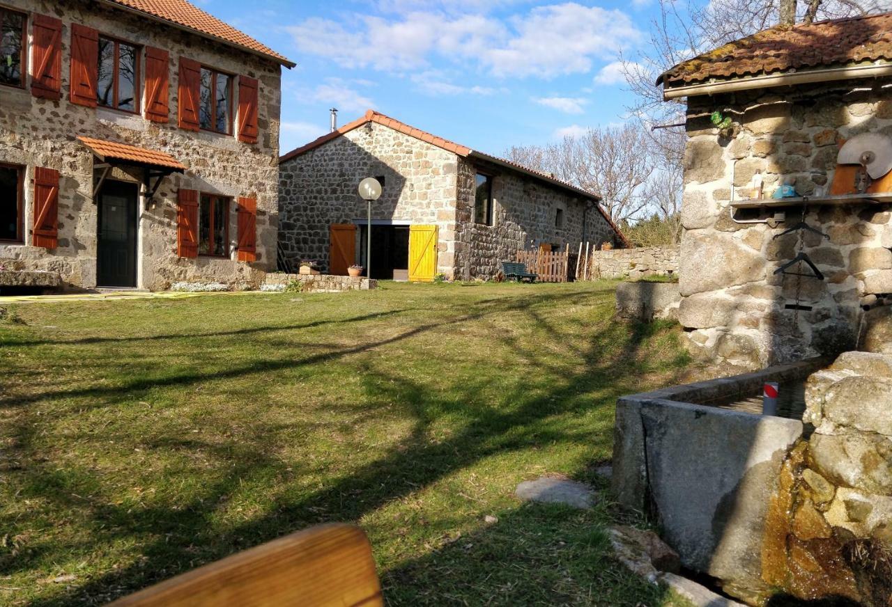 Les Fayettes Hotel Montregard Kültér fotó
